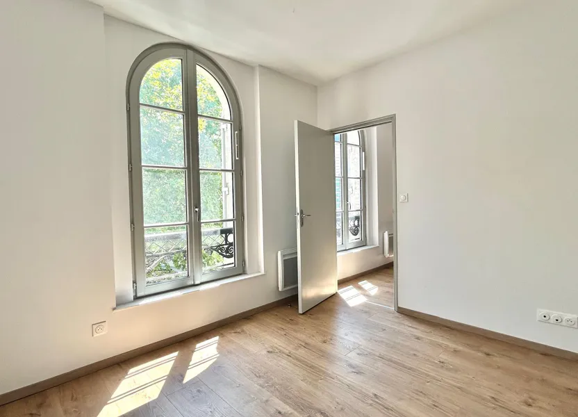Flat Place Bugeaud in Périgueux