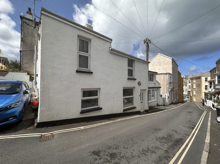 House Regent Place in North Devon