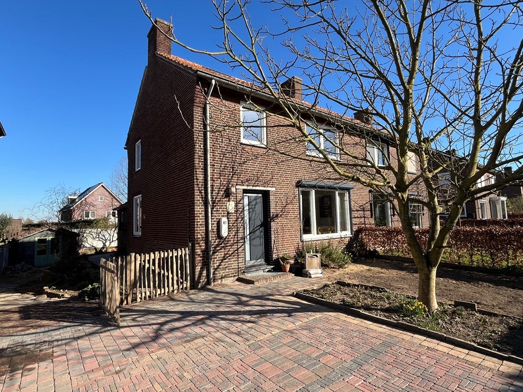 Lottumseweg 3 in Broekhuizen