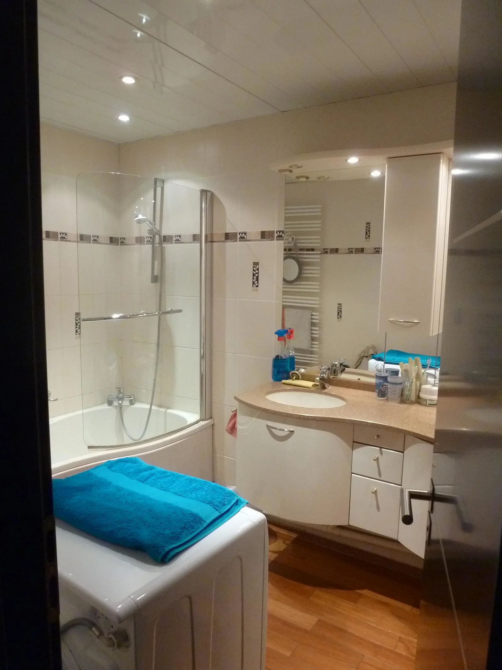 Room Rue Blavier in Reims