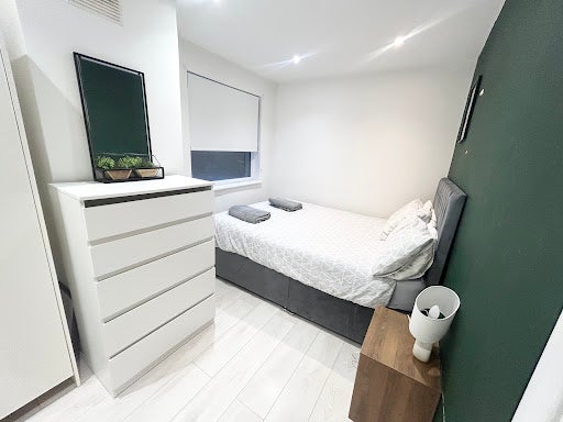 Flat Ashmore Road in City of Westminster