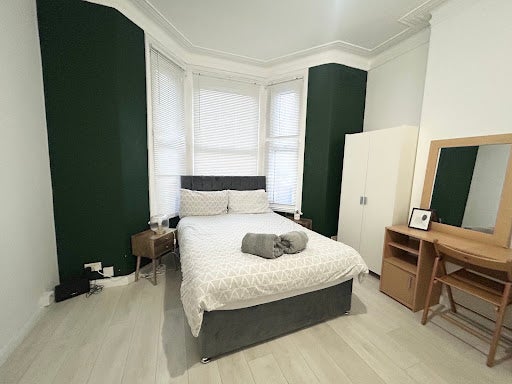 Flat Ashmore Road in City of Westminster