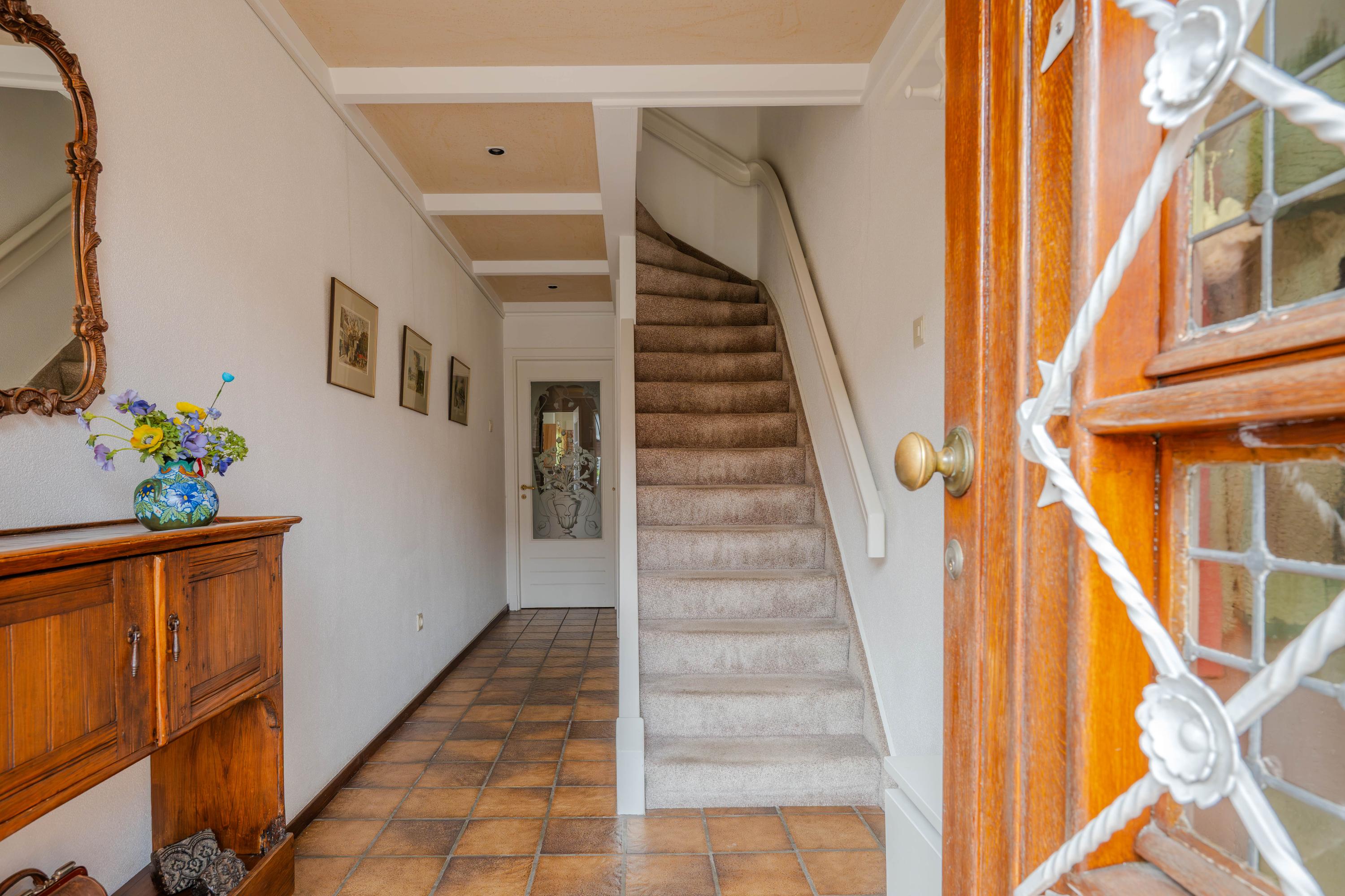 Tussenwoning te koop: Hertog Reinoudsingel 143, Venlo