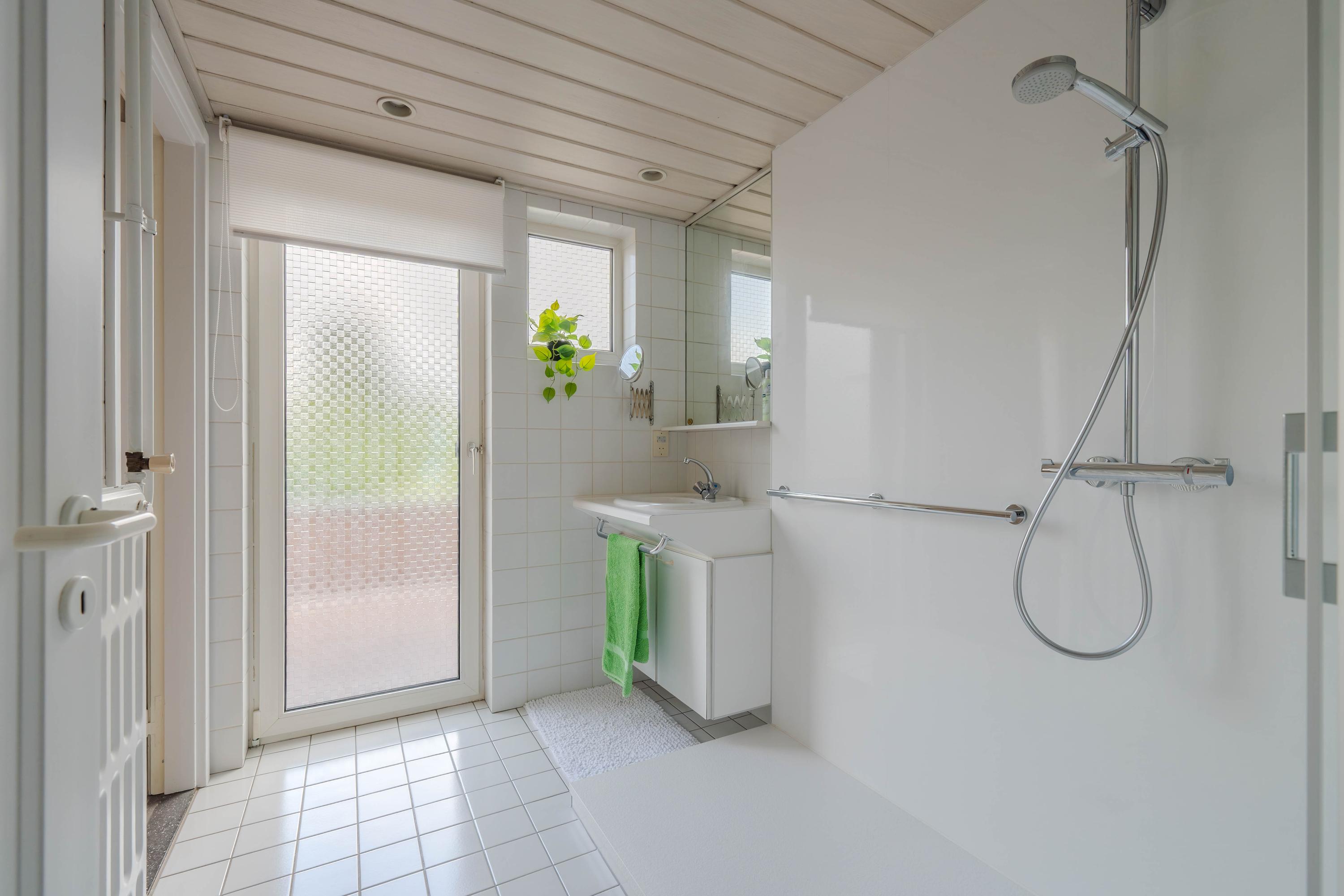 Tussenwoning te koop: Hertog Reinoudsingel 143, Venlo