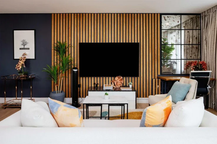 Flat Burdett Mews in City of Westminster