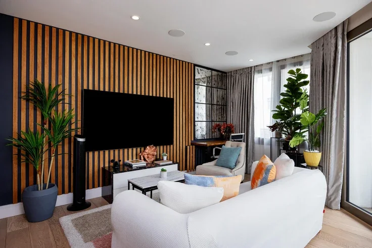 Flat Burdett Mews in City of Westminster