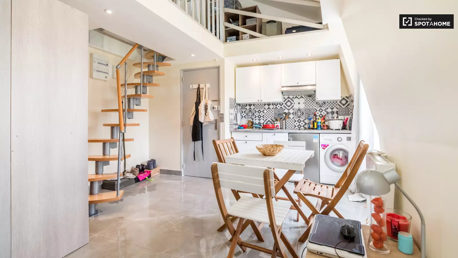 Appartement Rue Émile Lepeu à Paris