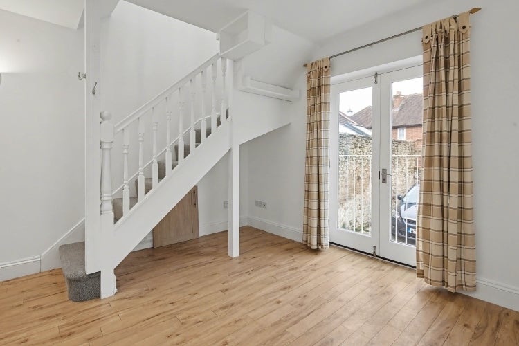 Flat West St Helen Street in Vale of White Horse