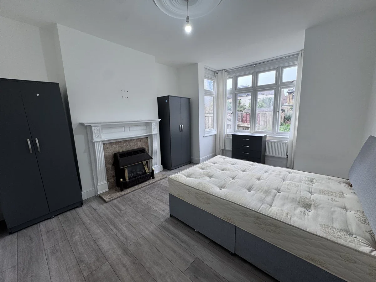 House Hurstbourne Gardens in Greater London