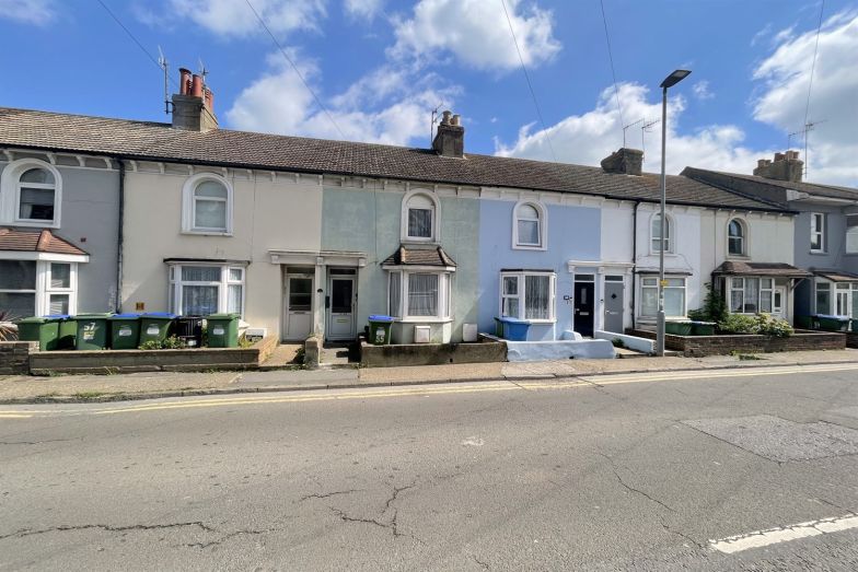 Flat Lewes Road in Newhaven