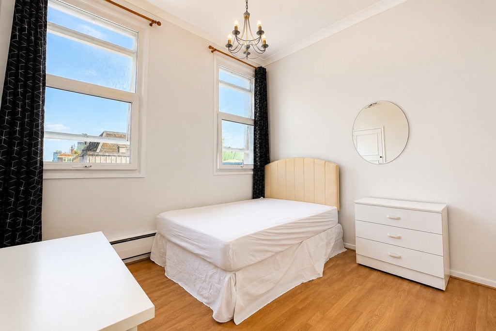 Flat Allsop Place in City of Westminster