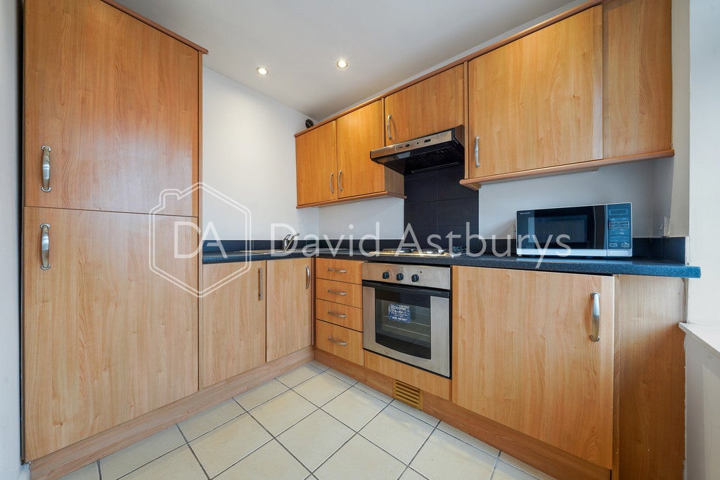 Flat Islip Street in London