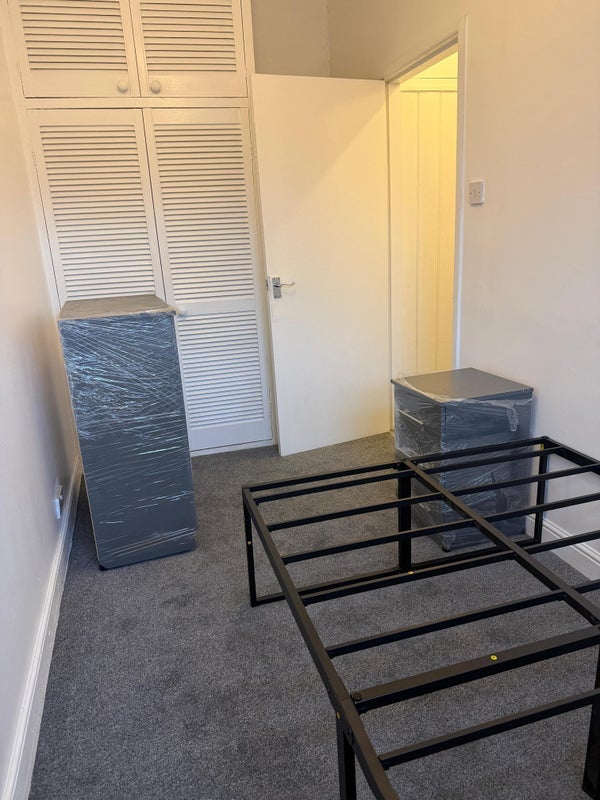 Room Spring Gardens in Salford