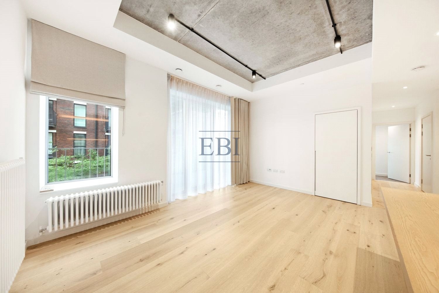 Flat Orchard Place in Greater London