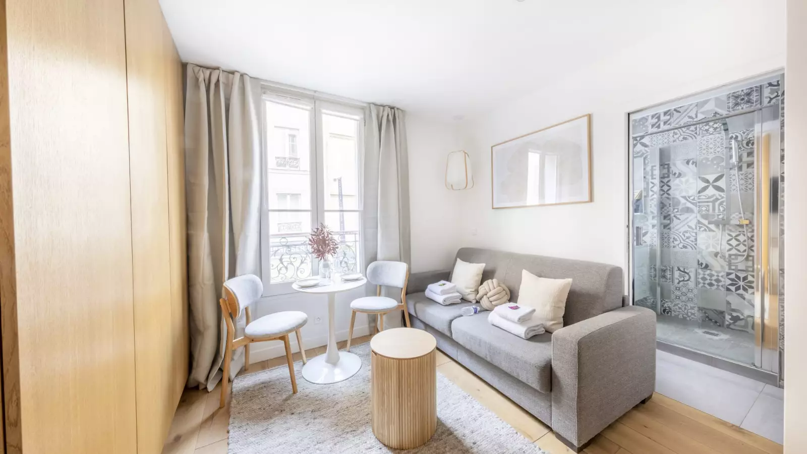 Appartement Rue Rennequin à Paris