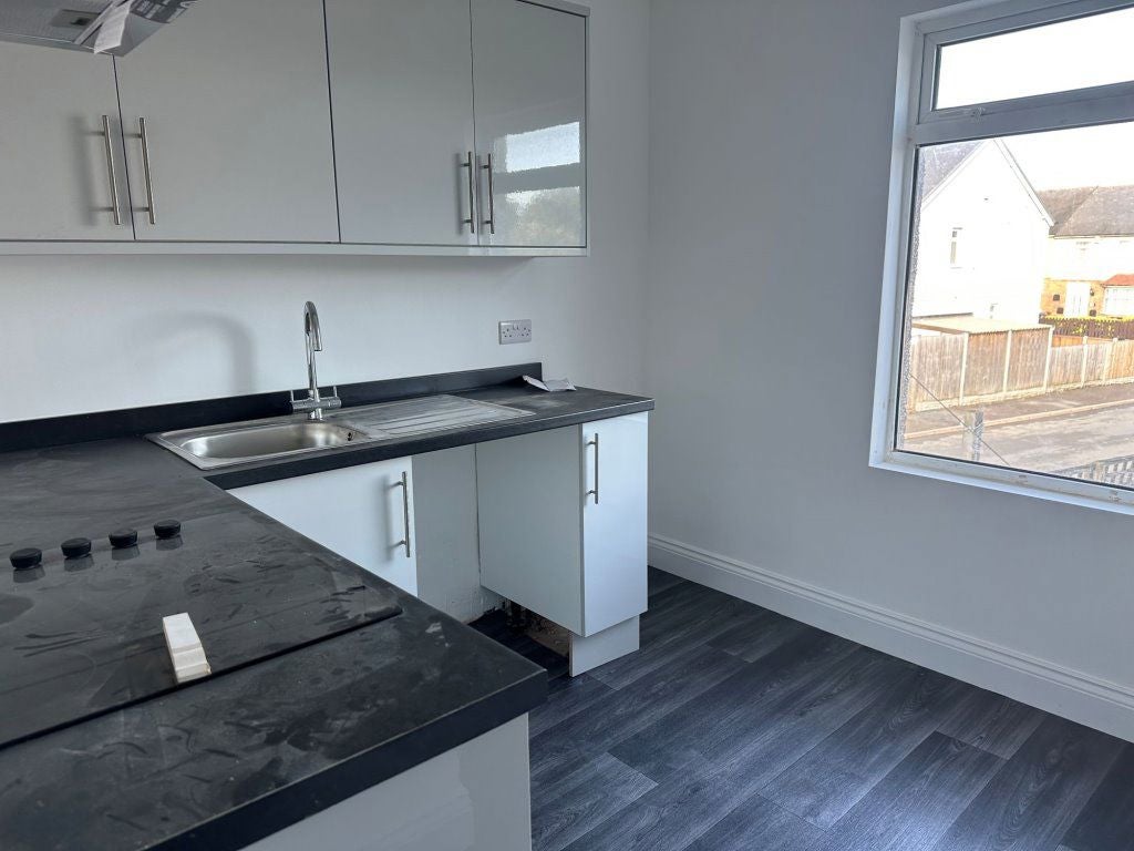 Flat Wyken Grange Road in Coventry