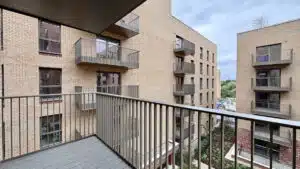 Flat Perryfield Way in Greater London