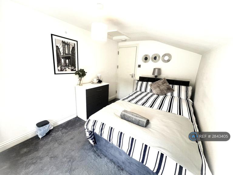 Room Copenhagen Road in Gillingham