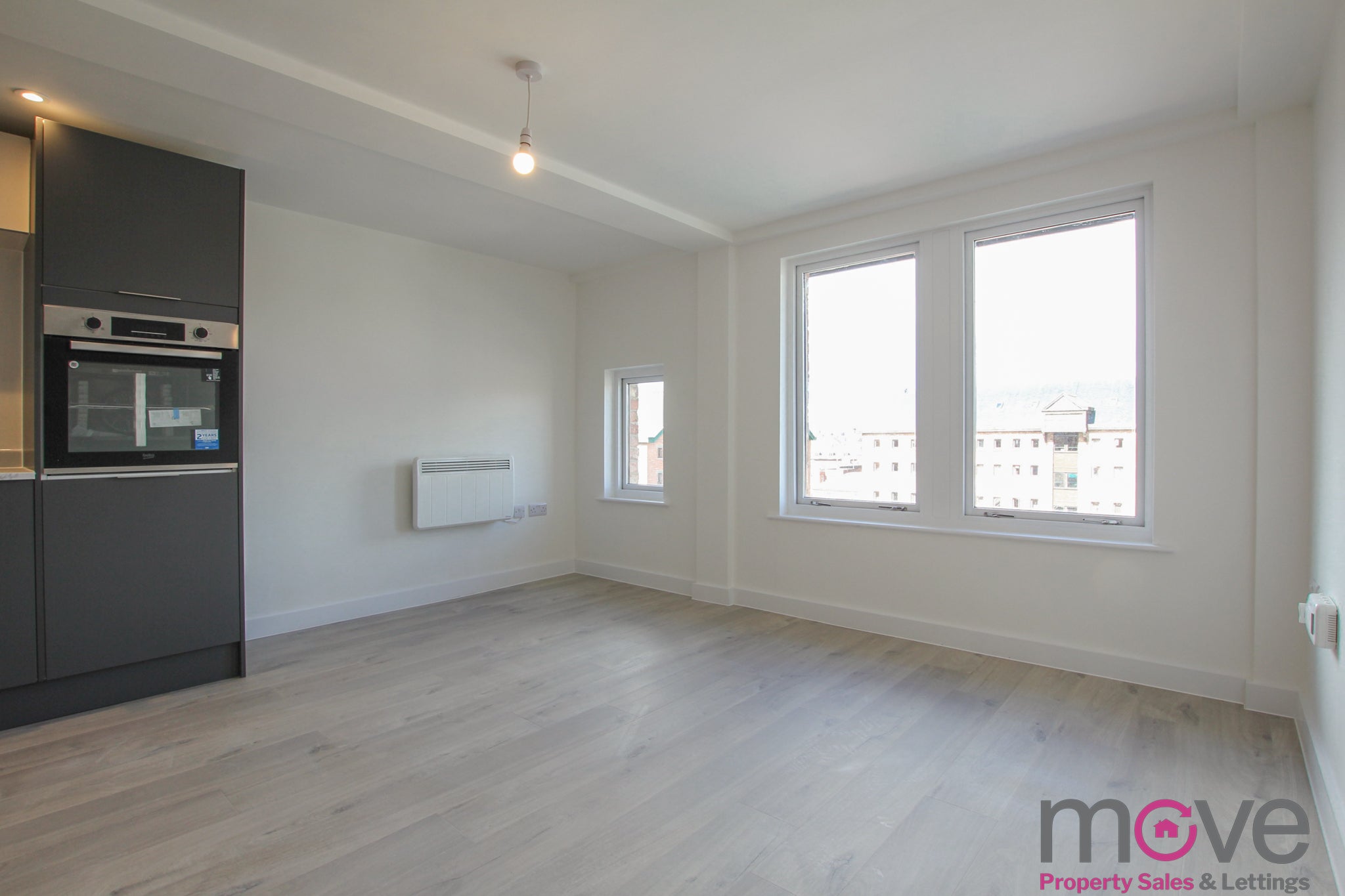 Flat Llanthony Road in Gloucester