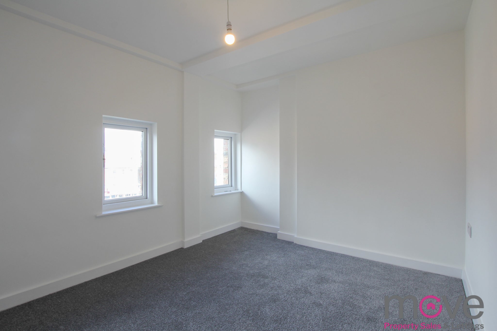 Flat Llanthony Road in Gloucester