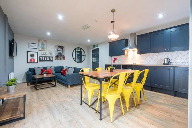 Flat Byron Street in Newcastle upon Tyne