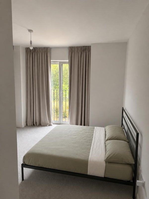 Room New Pond Street in Harlow