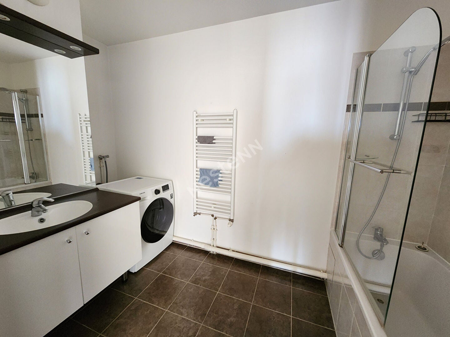 Flat Rue Ampère in Puteaux