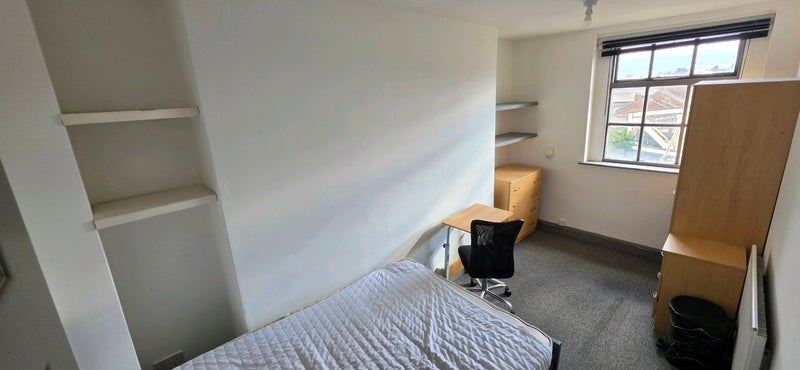 Flat Bath Place in Royal Leamington Spa