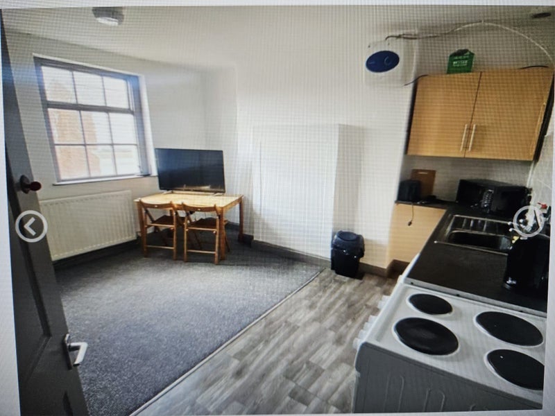 Flat Bath Place in Royal Leamington Spa