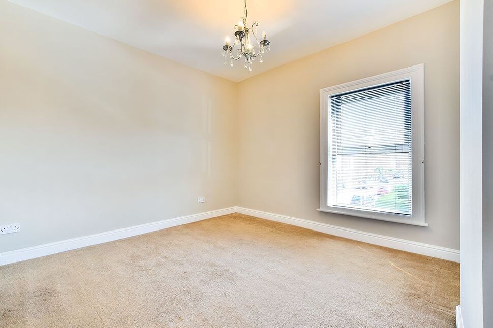 Flat Carmichael Street in Cheadle
