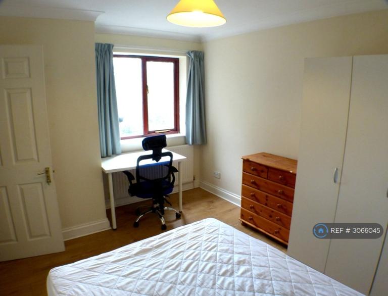 Room Jackson Drive in Vale of White Horse