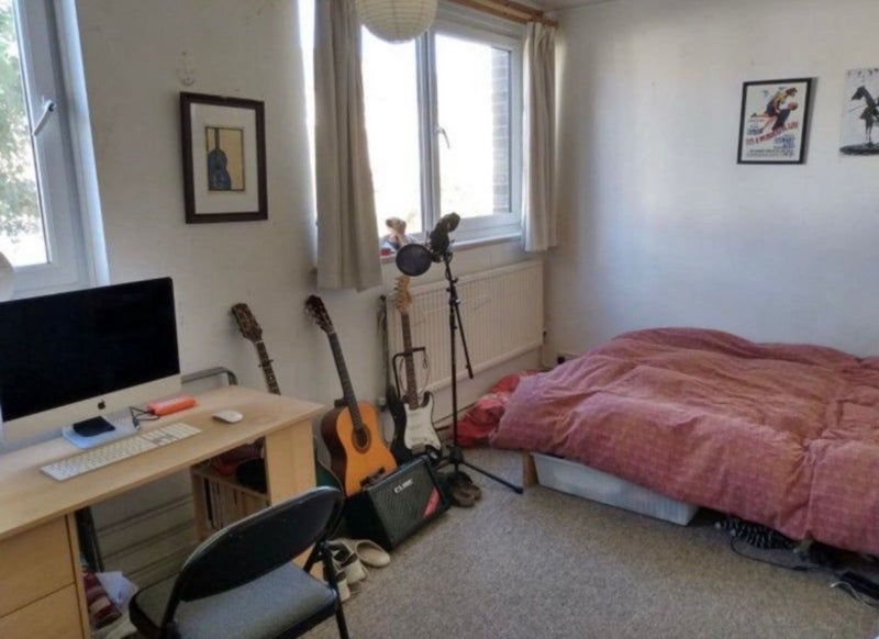 Room Olney Road in Greater London