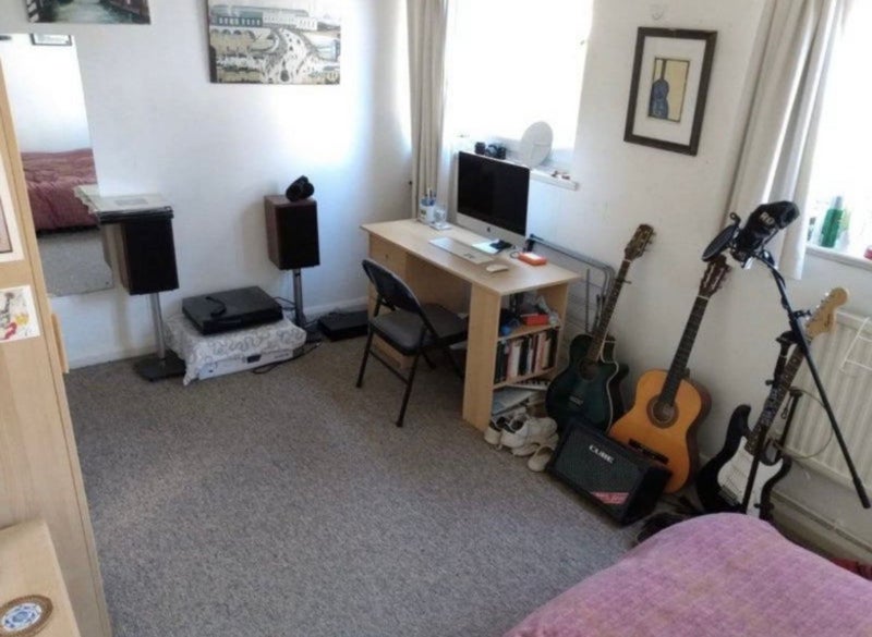 Room Olney Road in Greater London