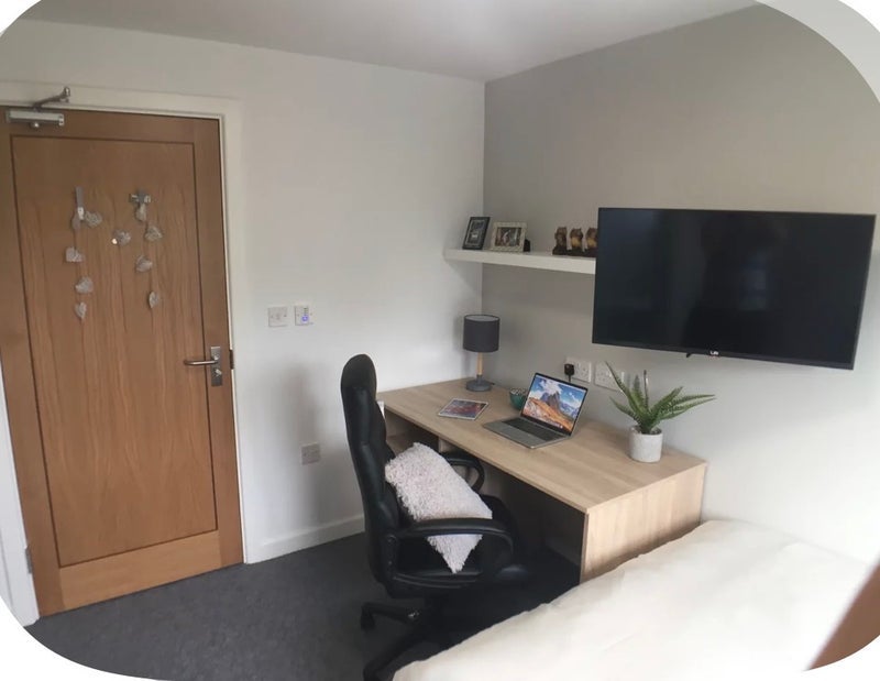 Room Kingfisher Way in Charnwood