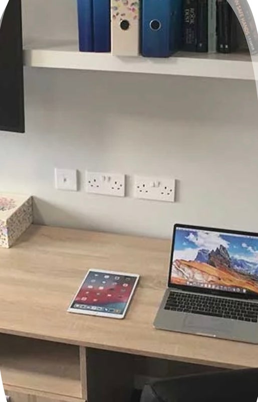Room Kingfisher Way in Charnwood