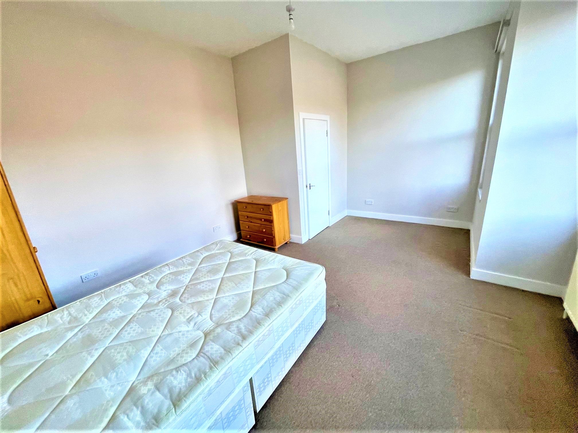 Flat Franciscan Road in Greater London
