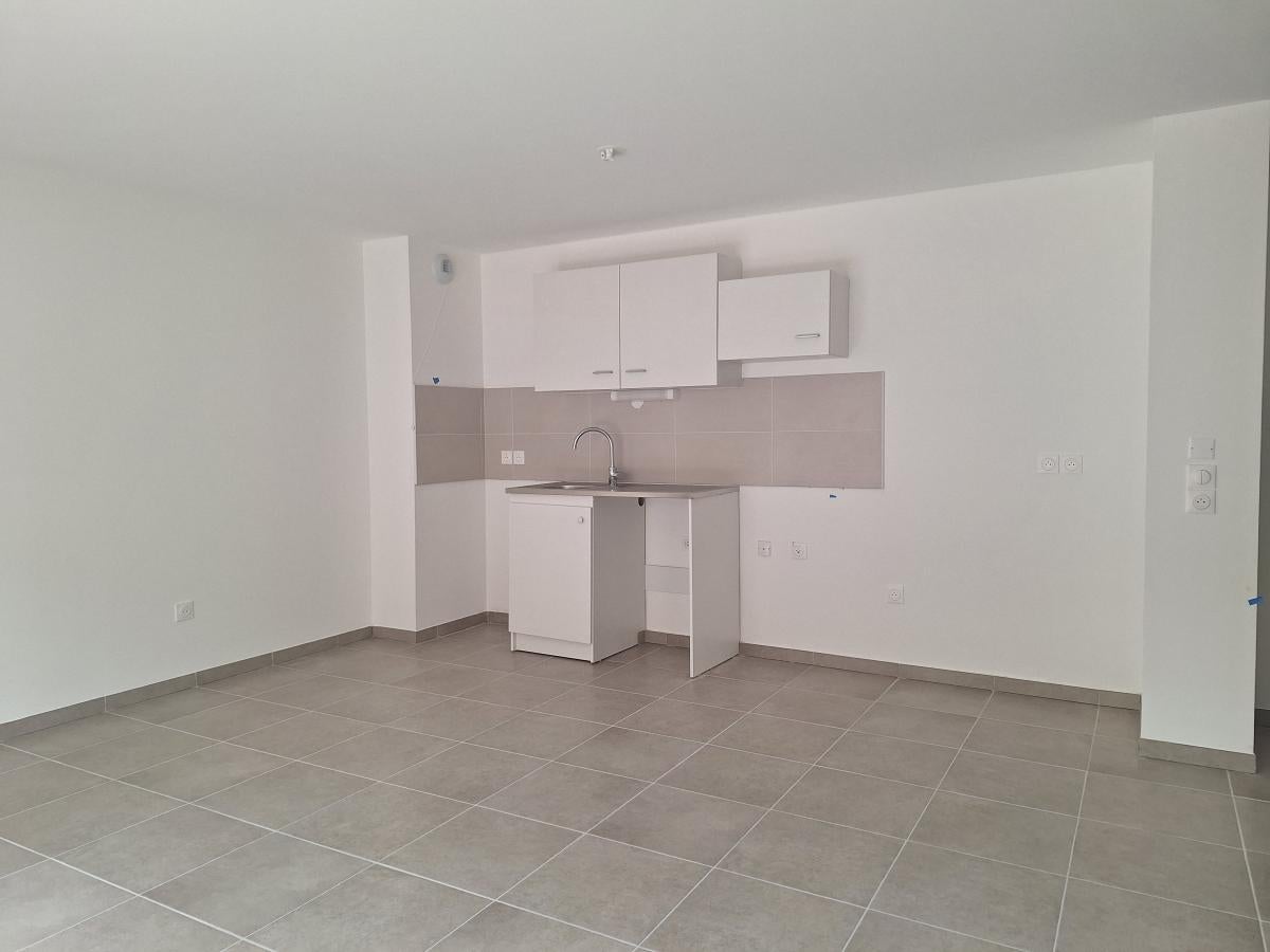 Appartement Avenue du Général Jean Calliès à Fréjus