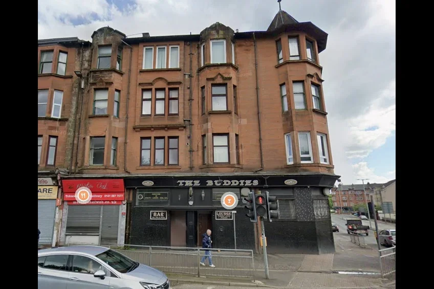 Flat Maxwellton Street in Paisley