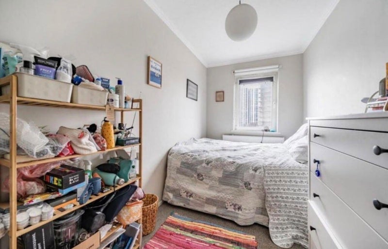 Room Primrose Hill Road in Greater London