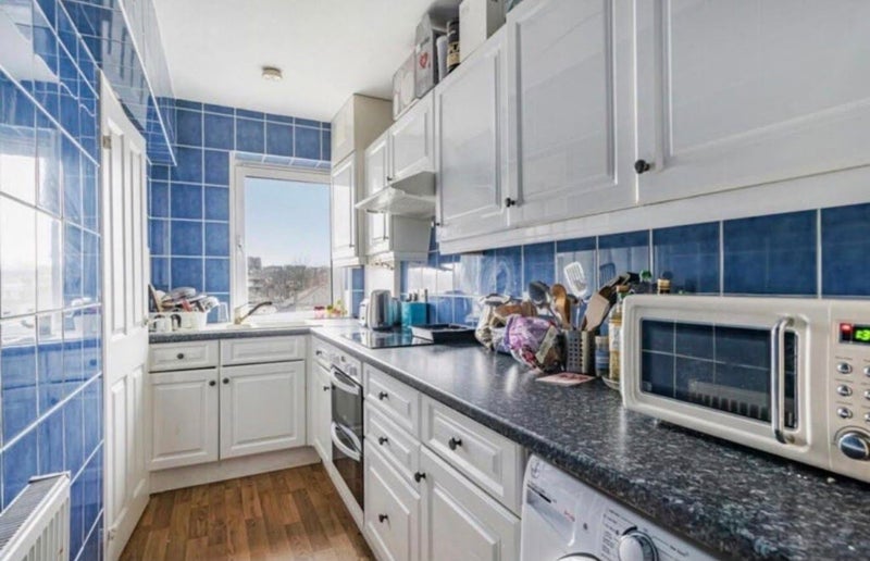 Room Primrose Hill Road in Greater London