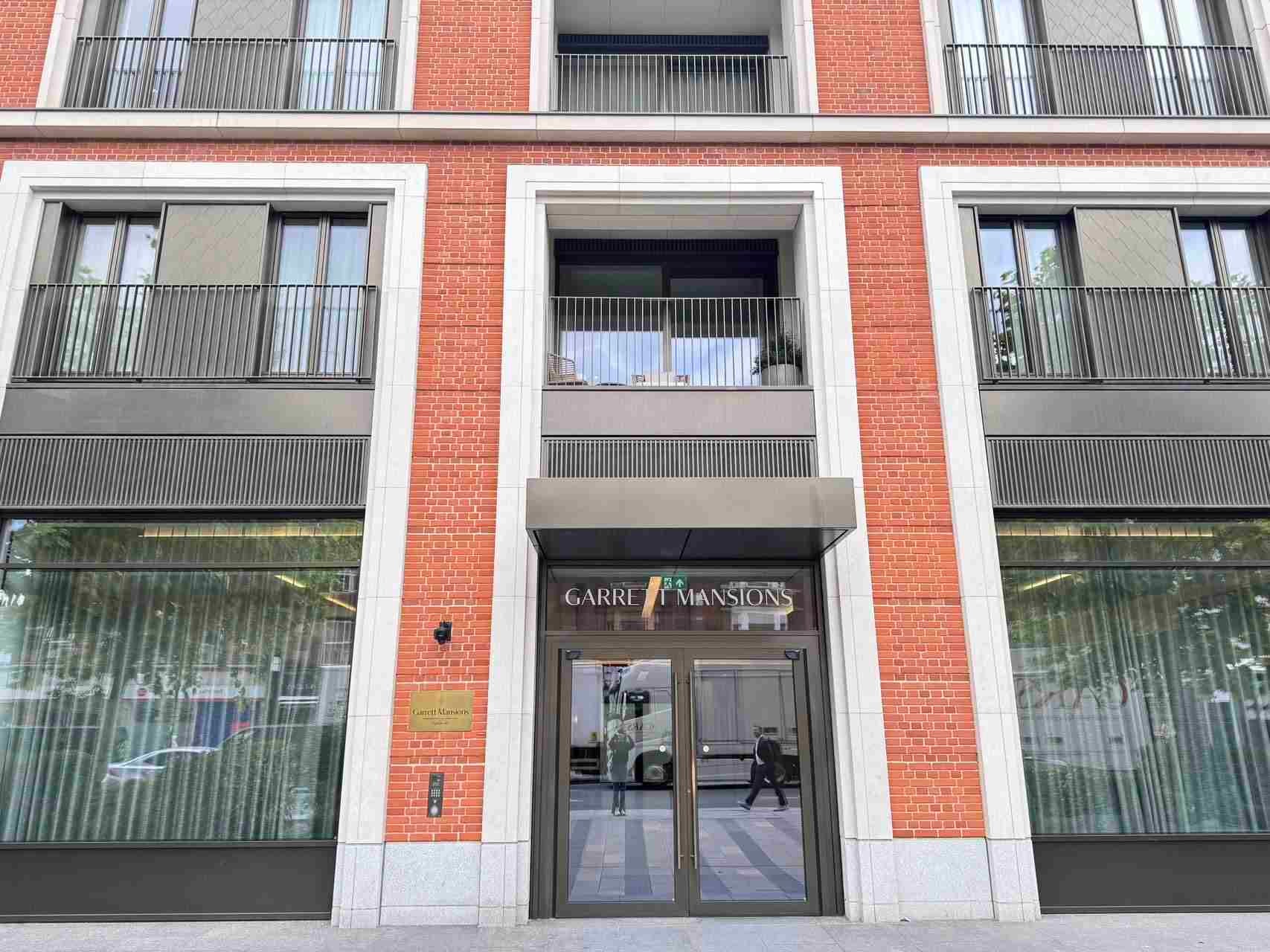 House Edgware Road in City of Westminster