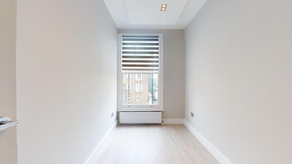 Flat Ladbroke Grove in Greater London