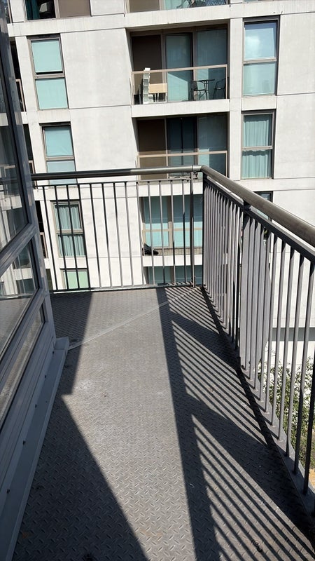 Room Cassilis Road in Greater London