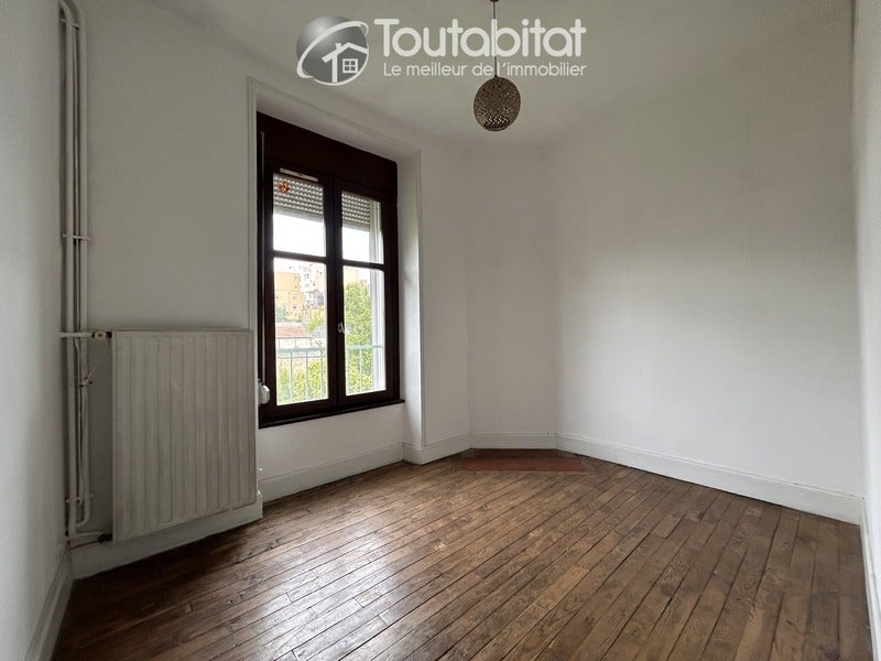 Appartement Rue Jean-Jacques Rousseau à Charleville-Mézières
