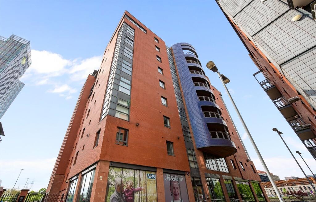 Flat Blantyre Street in Manchester