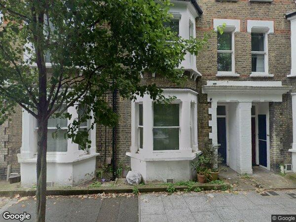 Room John Maurice Close in Greater London