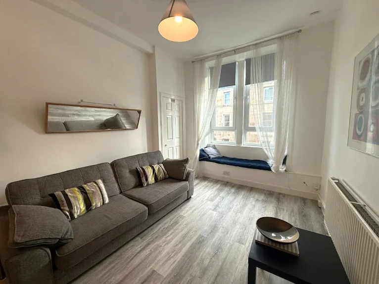 Flat Gorgie Road in City of Edinburgh