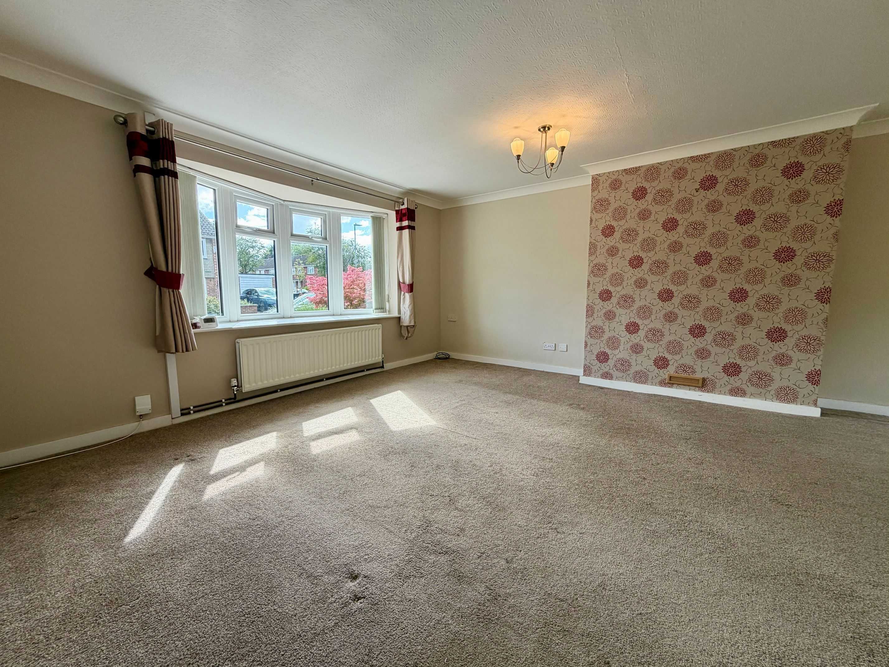Flat Newnham Road in Royal Leamington Spa