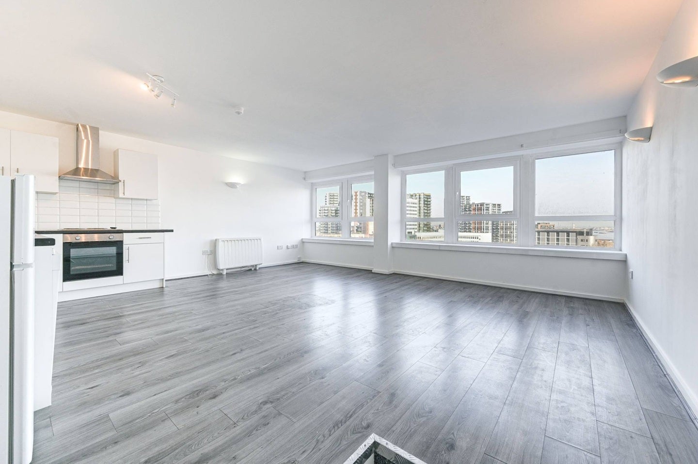 Flat Calderwood Street in Greater London