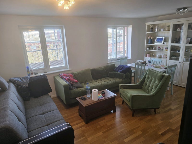 Room Edgecote Close in Greater London